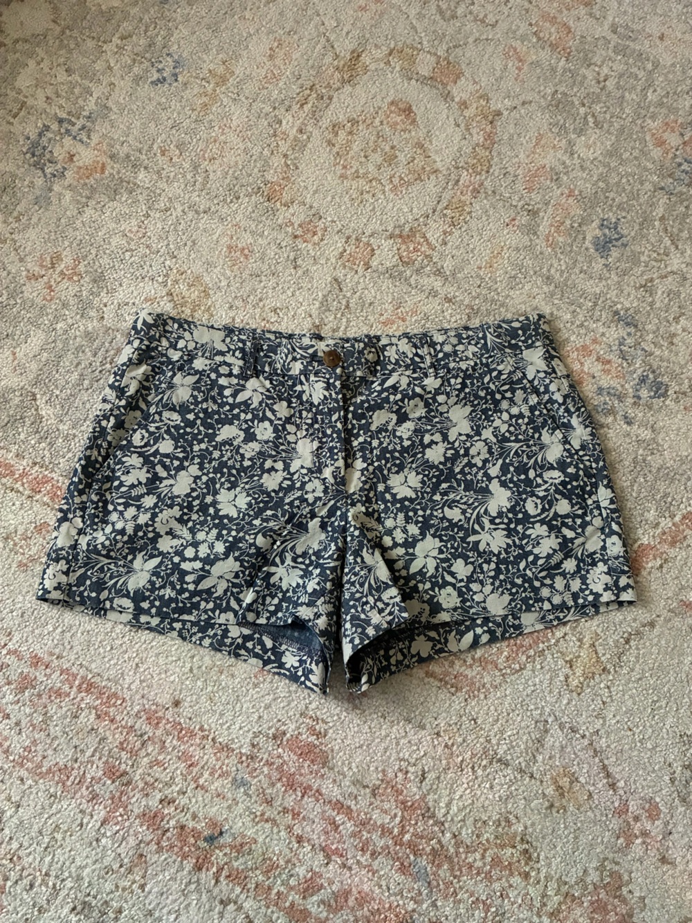 GAP Botanical Floral Print Resort wear Shorts-Size 8-